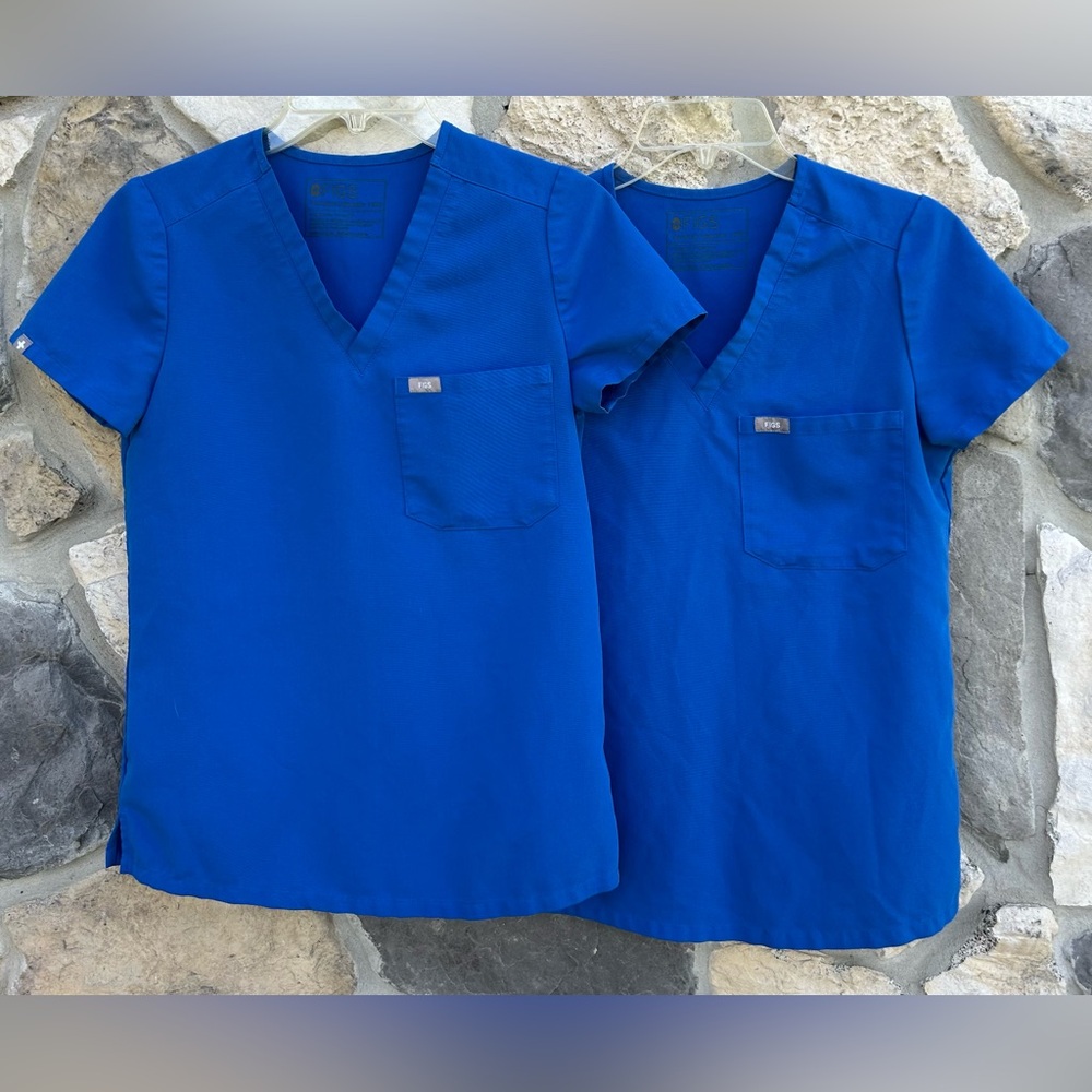 Figs Catarina Scrub Top Size XXS Blue One Pocket FW1000 PO# 3096 **LOT OF 2**